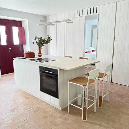 Danna Portuguese Design House Porta 7 *